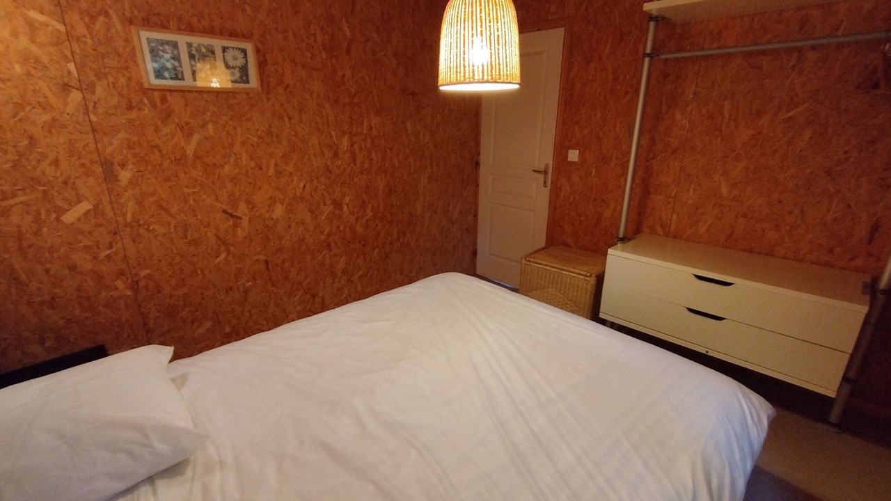 Photo of Bedroom in Corancy