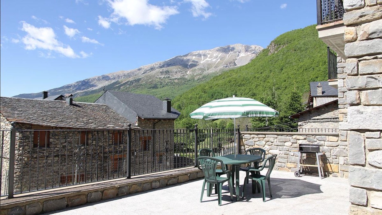 Photo of Outdoor in Sahun