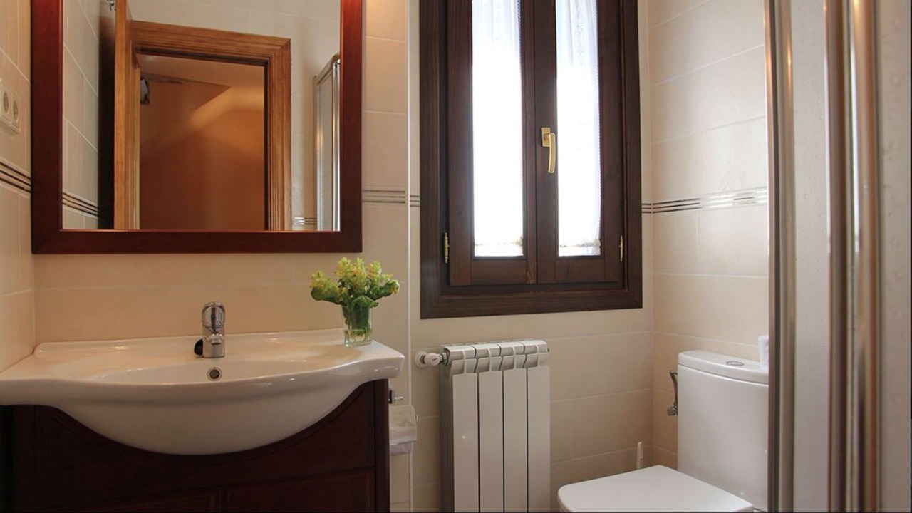 Photo of Bathroom in Sahun