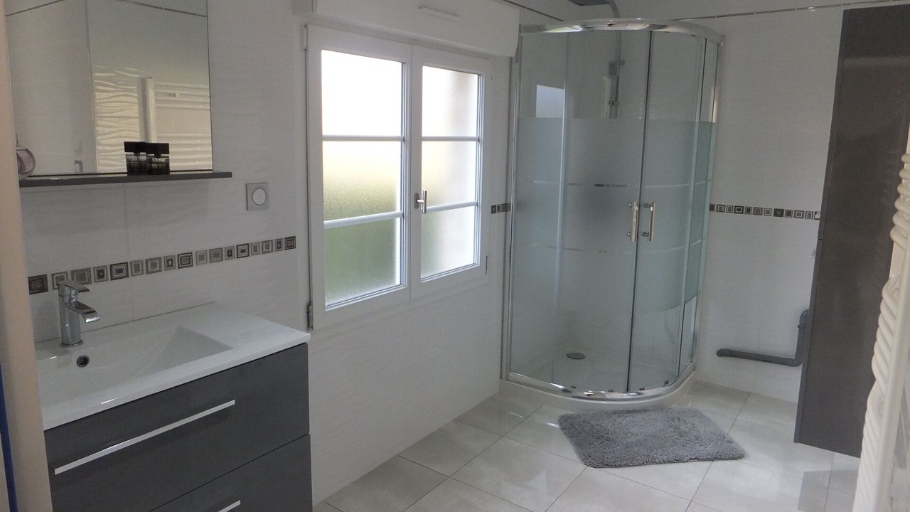 Photo of Bathroom in Saint-Valery-sur-Somme