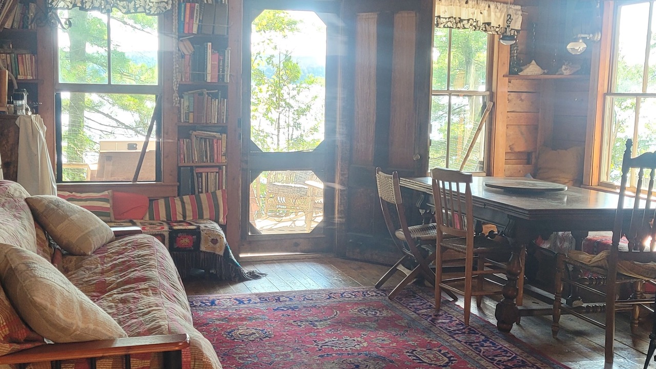 Photo of Livingroom in Forest CIty