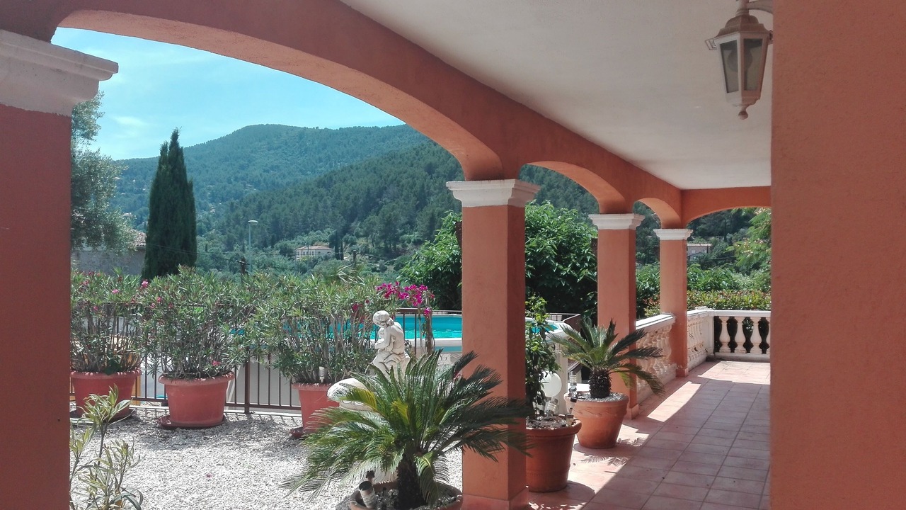 Photo of Patio Balcony in Sollies-Toucas