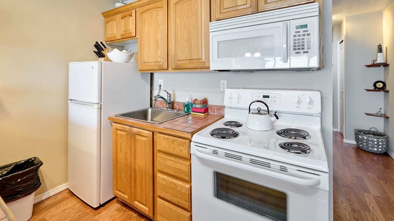 Photo of Others in Lincoln City