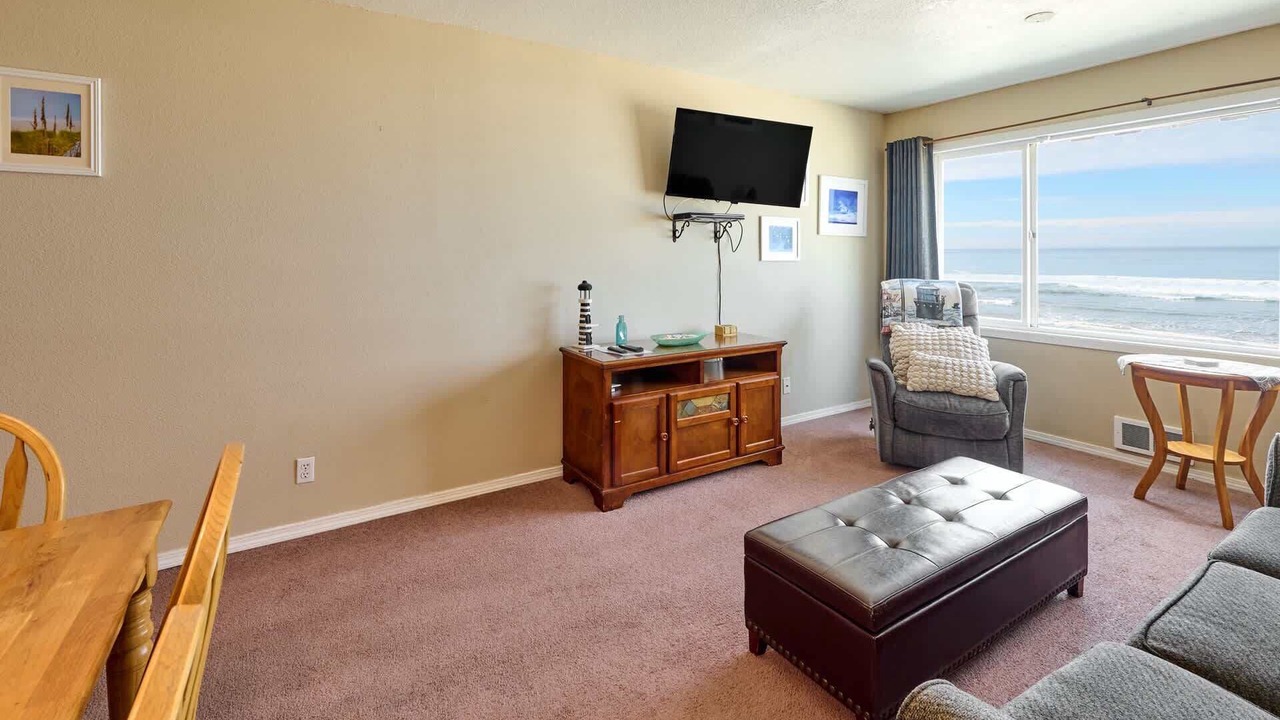 Photo of Others in Lincoln City