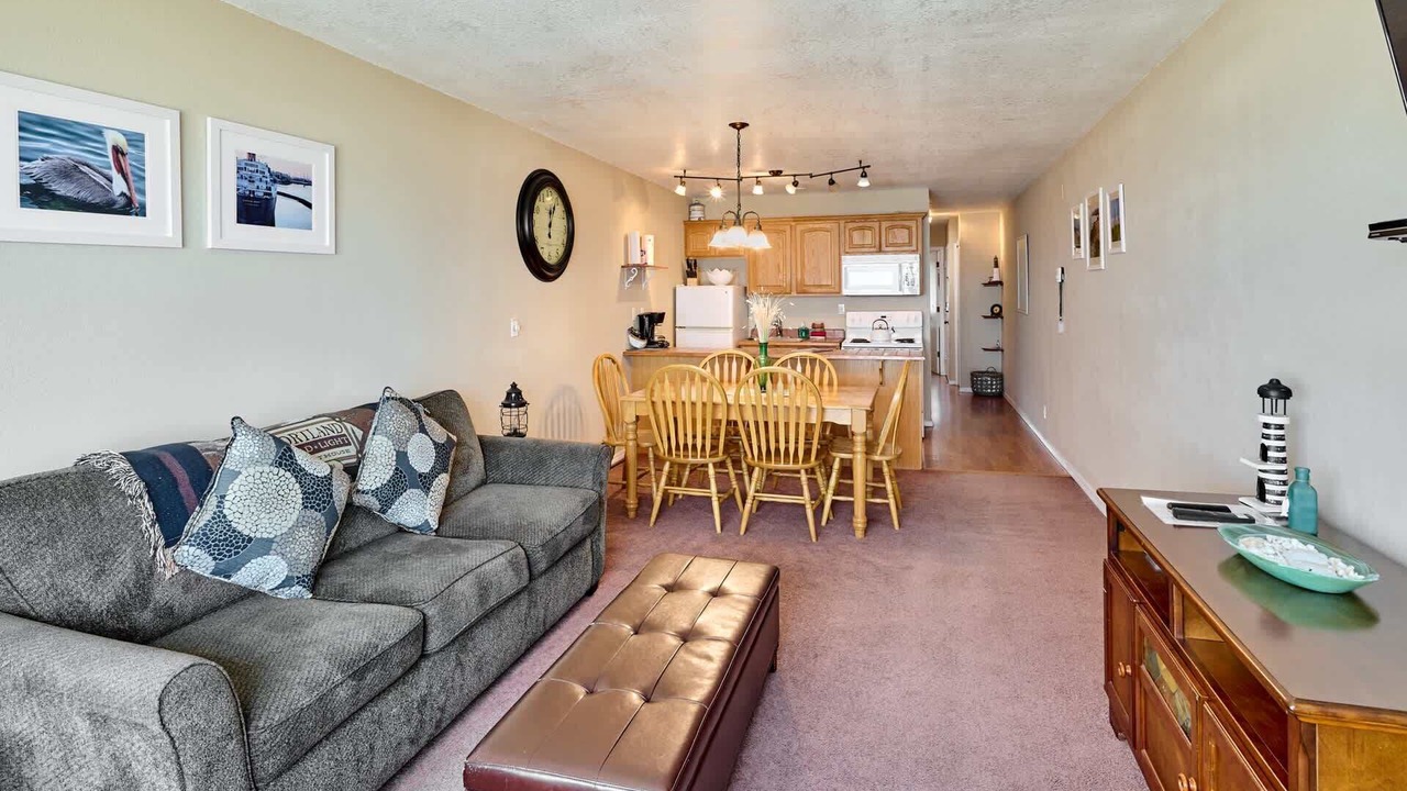 Photo of Bedroom in Lincoln City