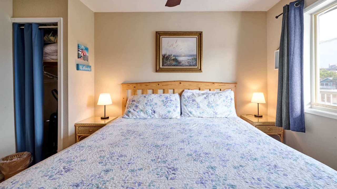 Photo of Others in Lincoln City