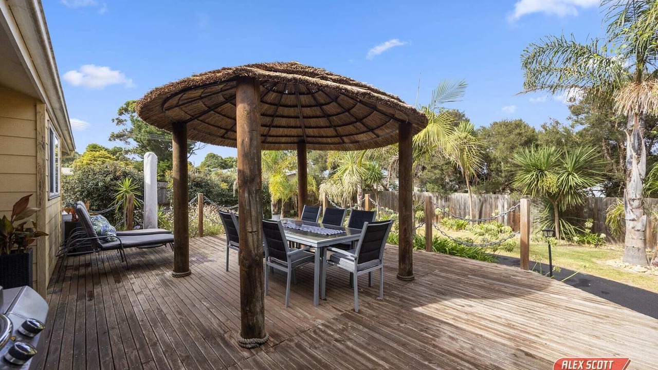 Photo of Outdoor in Sunset Strip