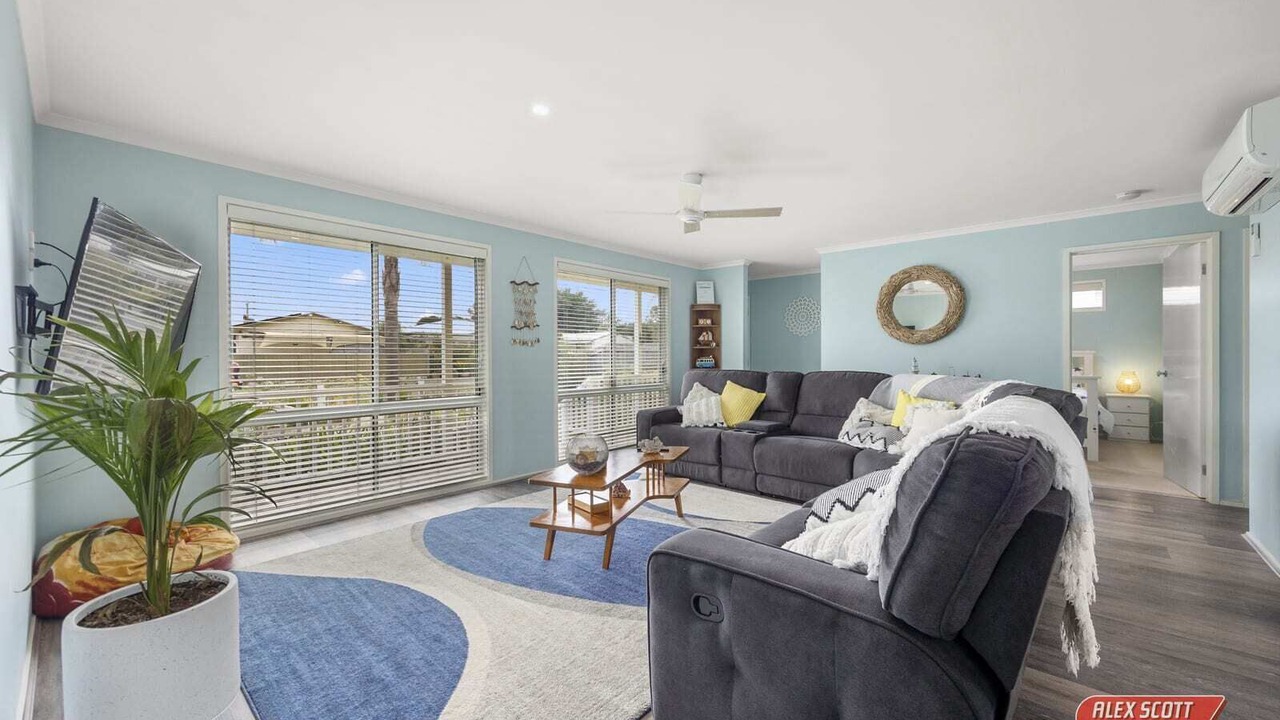 Photo of Livingroom in Sunset Strip