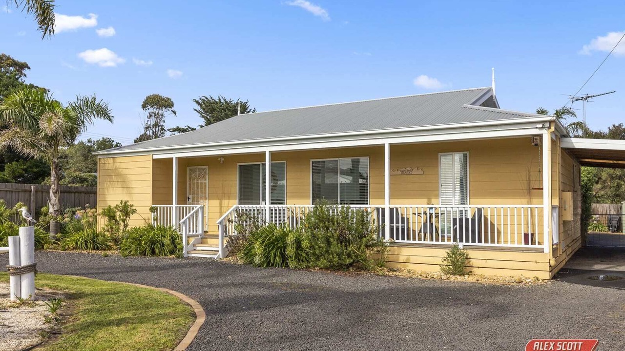 Photo of Outdoor in Sunset Strip