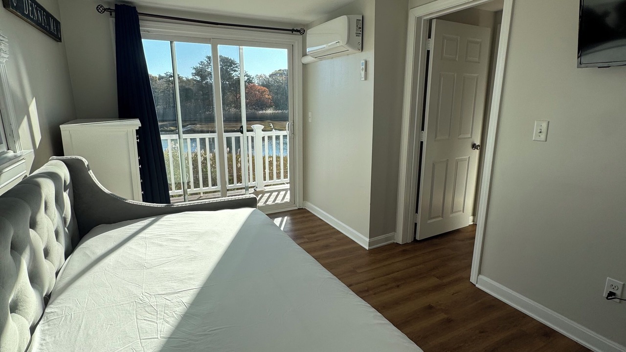 Photo of Others in South Dennis