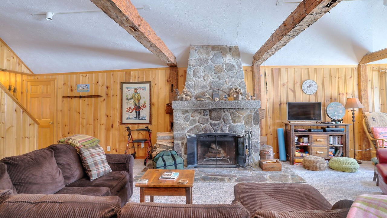 Photo of Livingroom in Rangeley