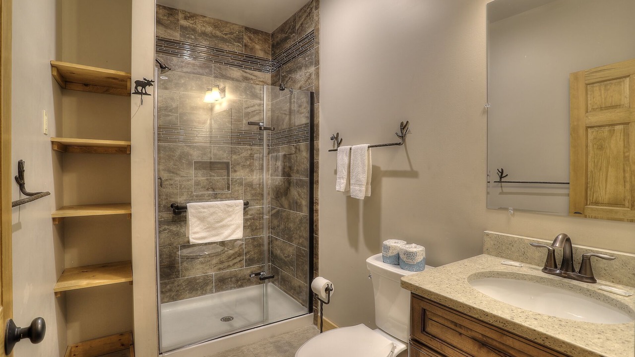 Photo of Bathroom in Oquossoc