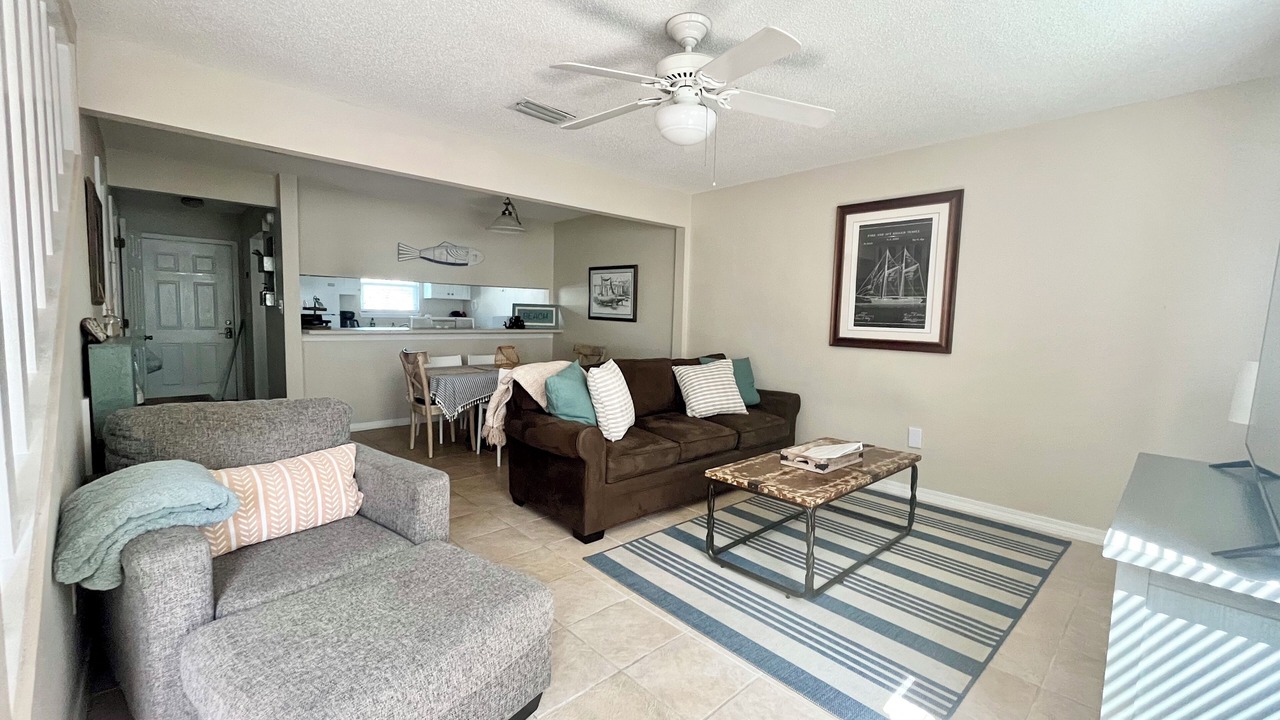 Photo of Livingroom in Sugar Beach