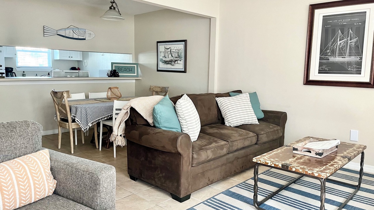 Photo of Livingroom in Sugar Beach