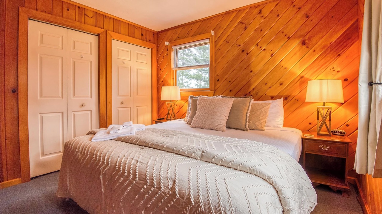 Photo of Bedroom in Rangeley