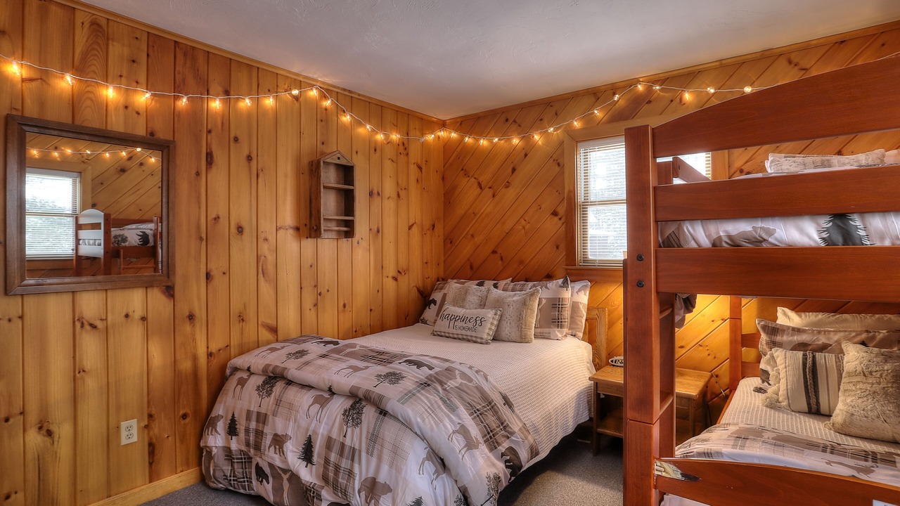 Photo of Bedroom in Rangeley