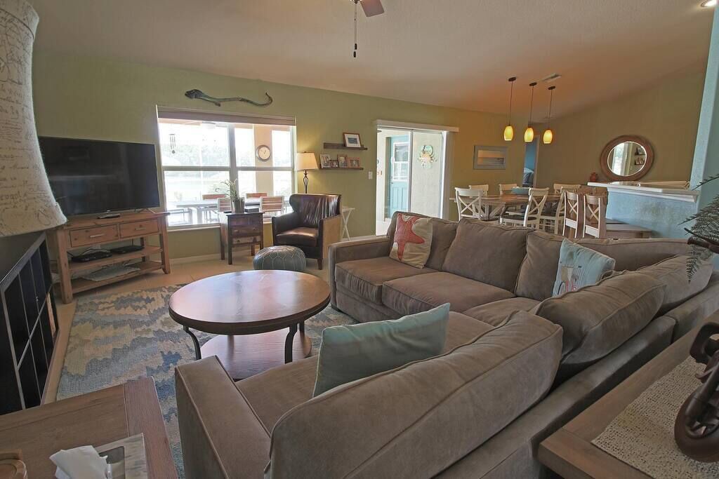 Photo of Livingroom in Broadmoor