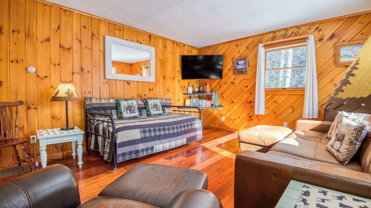 Photo of Livingroom in Rangeley