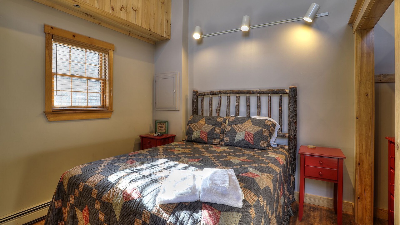 Photo of Others in Oquossoc