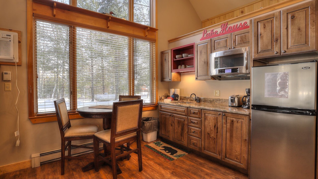 Photo of Others in Oquossoc