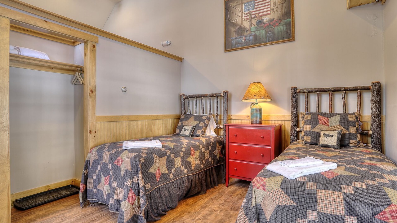 Photo of Others in Oquossoc