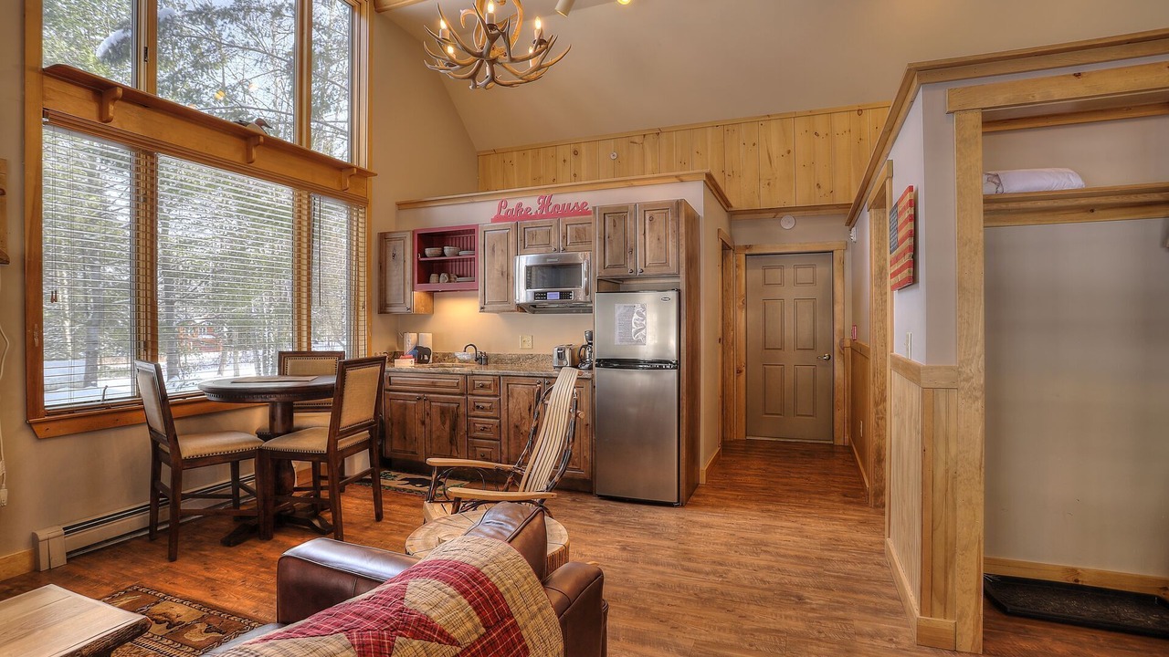 Photo of Others in Oquossoc