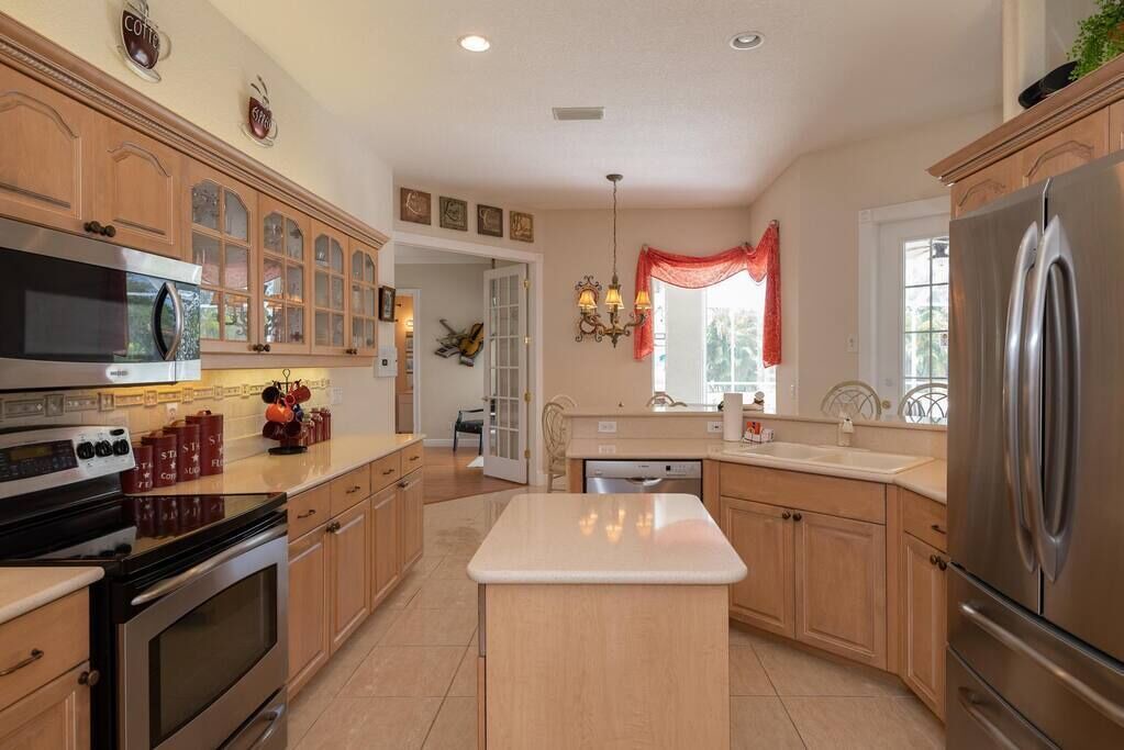 Photo of Kitchen in White Marsh