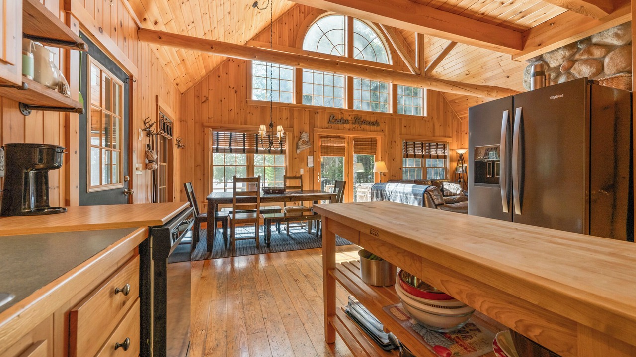 Photo of Others in Oquossoc