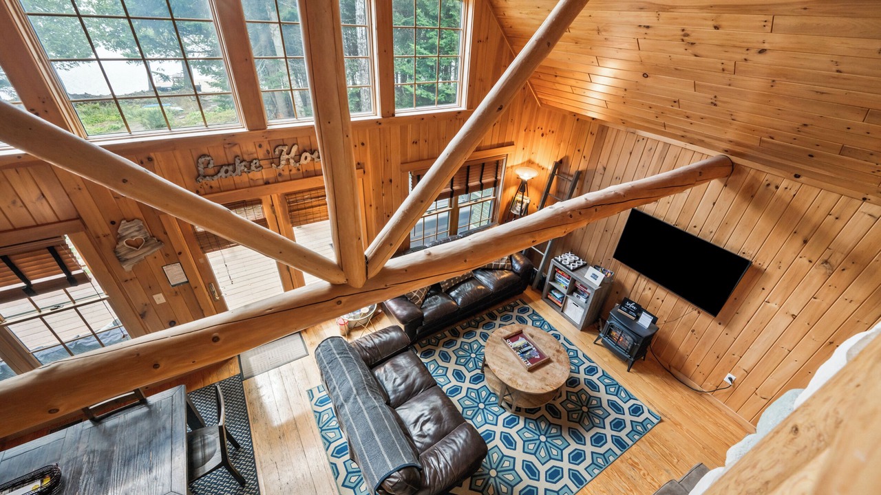 Photo of Others in Oquossoc