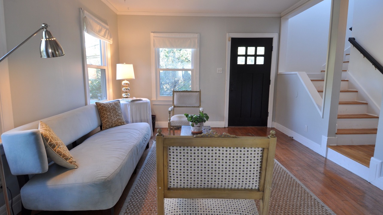 Photo of Bedroom in South River City