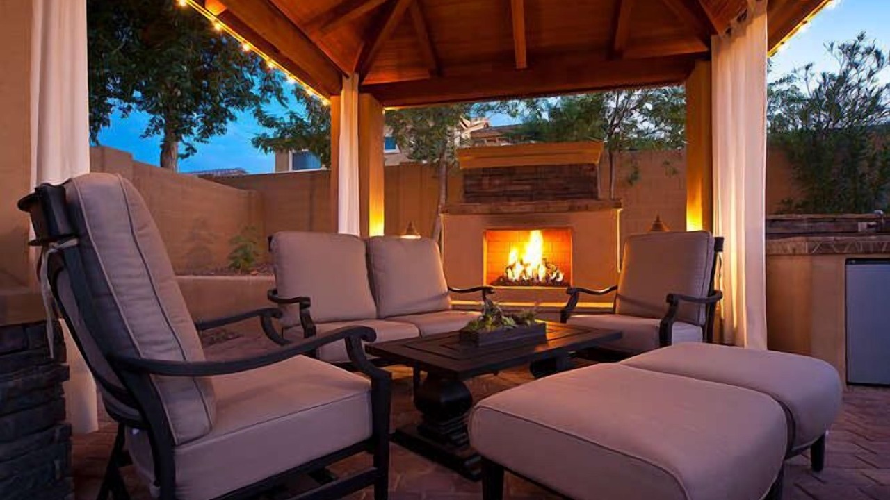 Photo of Livingroom in Power Ranch