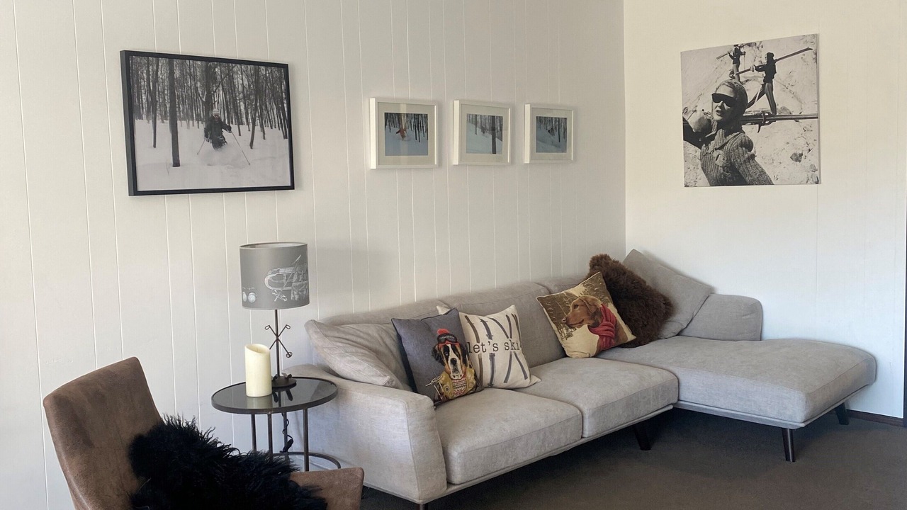 Photo of Livingroom in Falls Creek