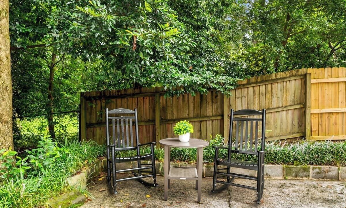 Photo of Outdoor in East Side