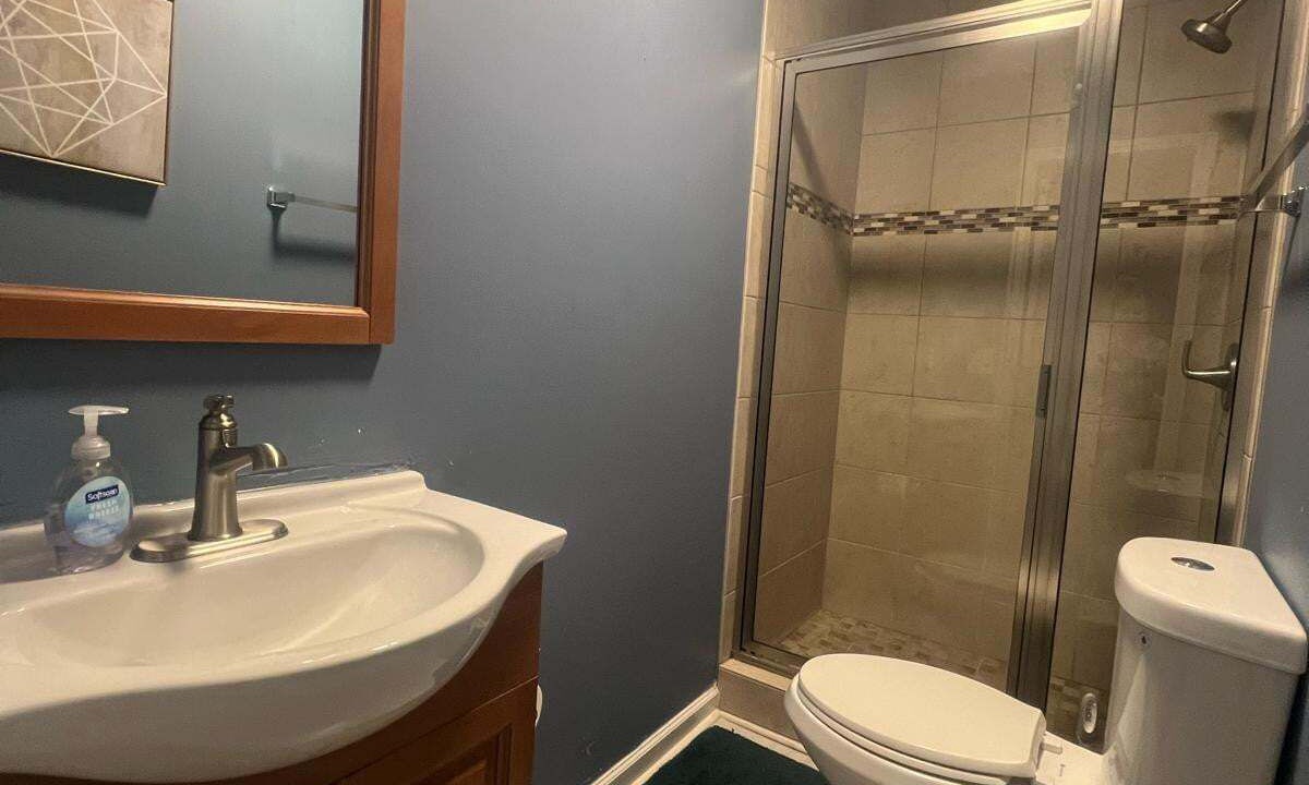 Photo of Bathroom in East Side