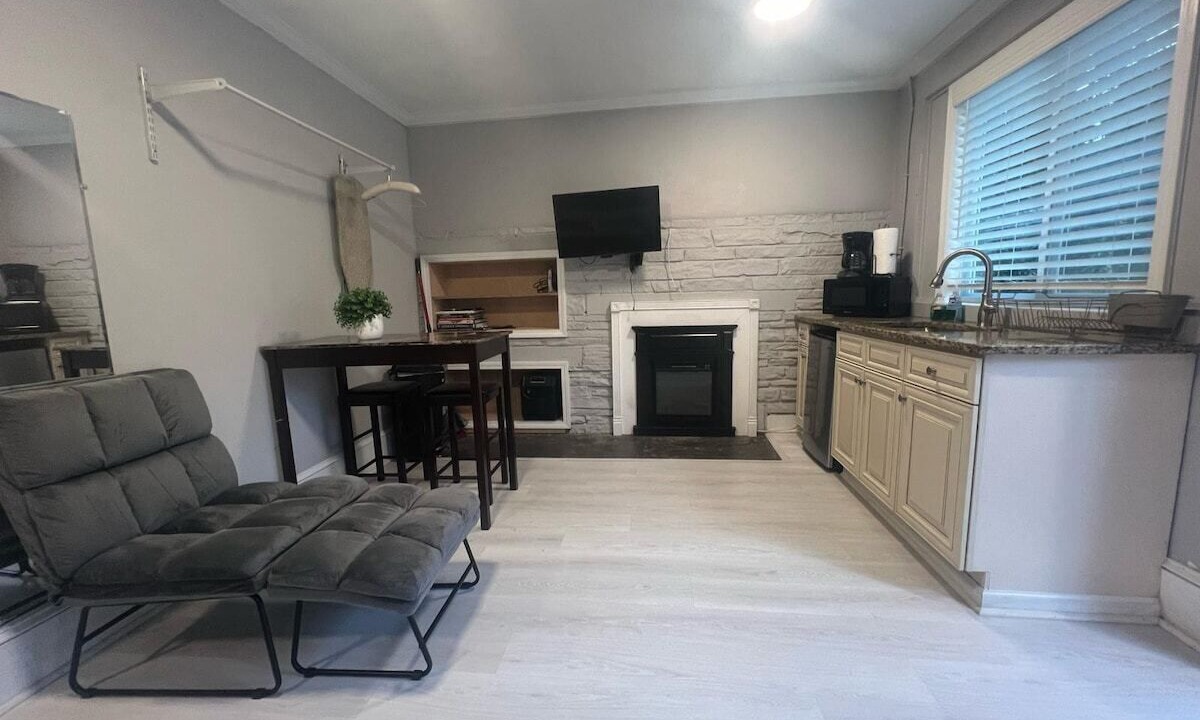 Photo of Others in East Side