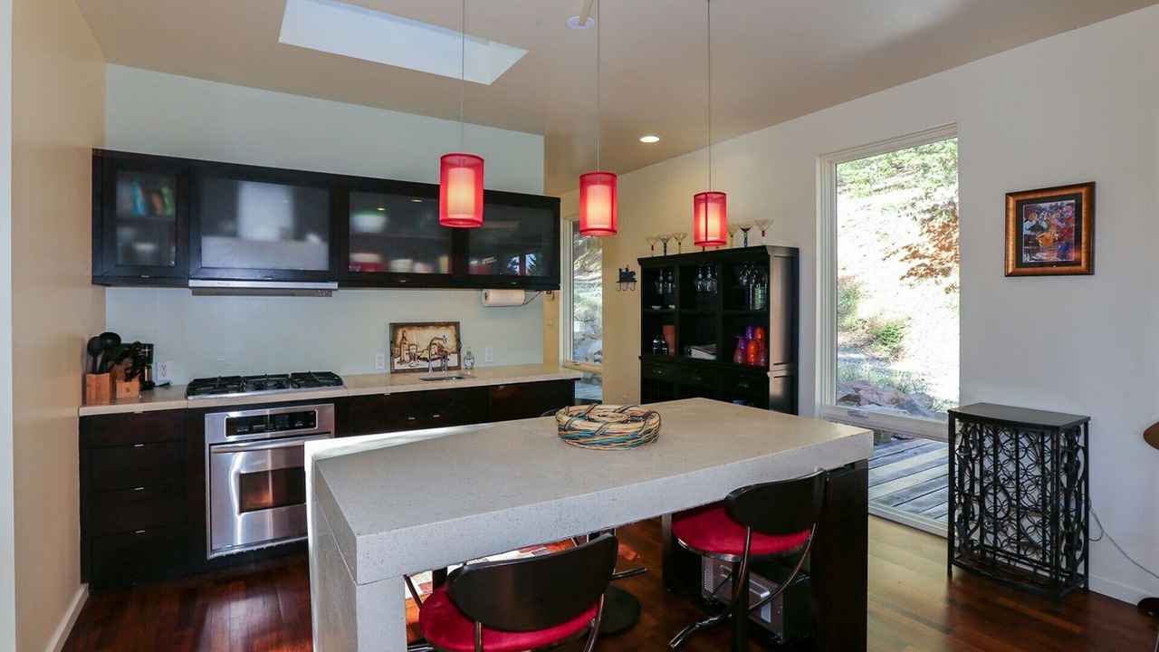 Photo of Kitchen in Chicago Park