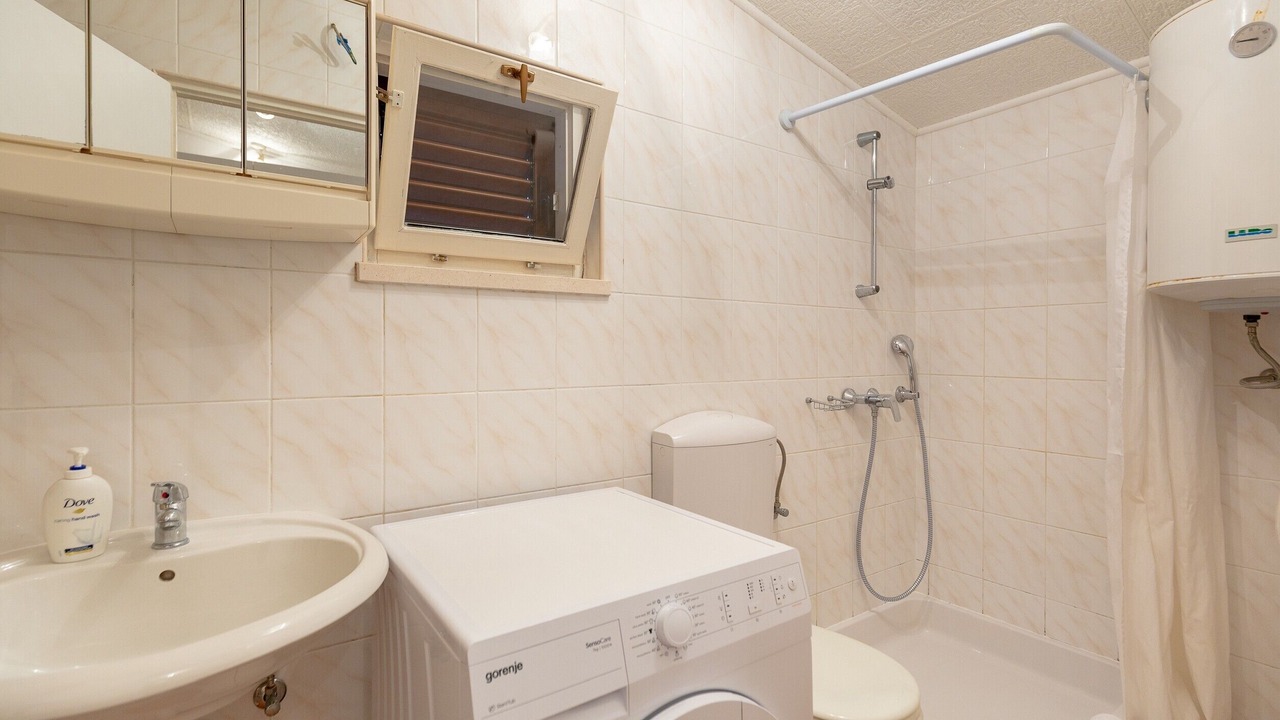 Photo of Bathroom in Popovici