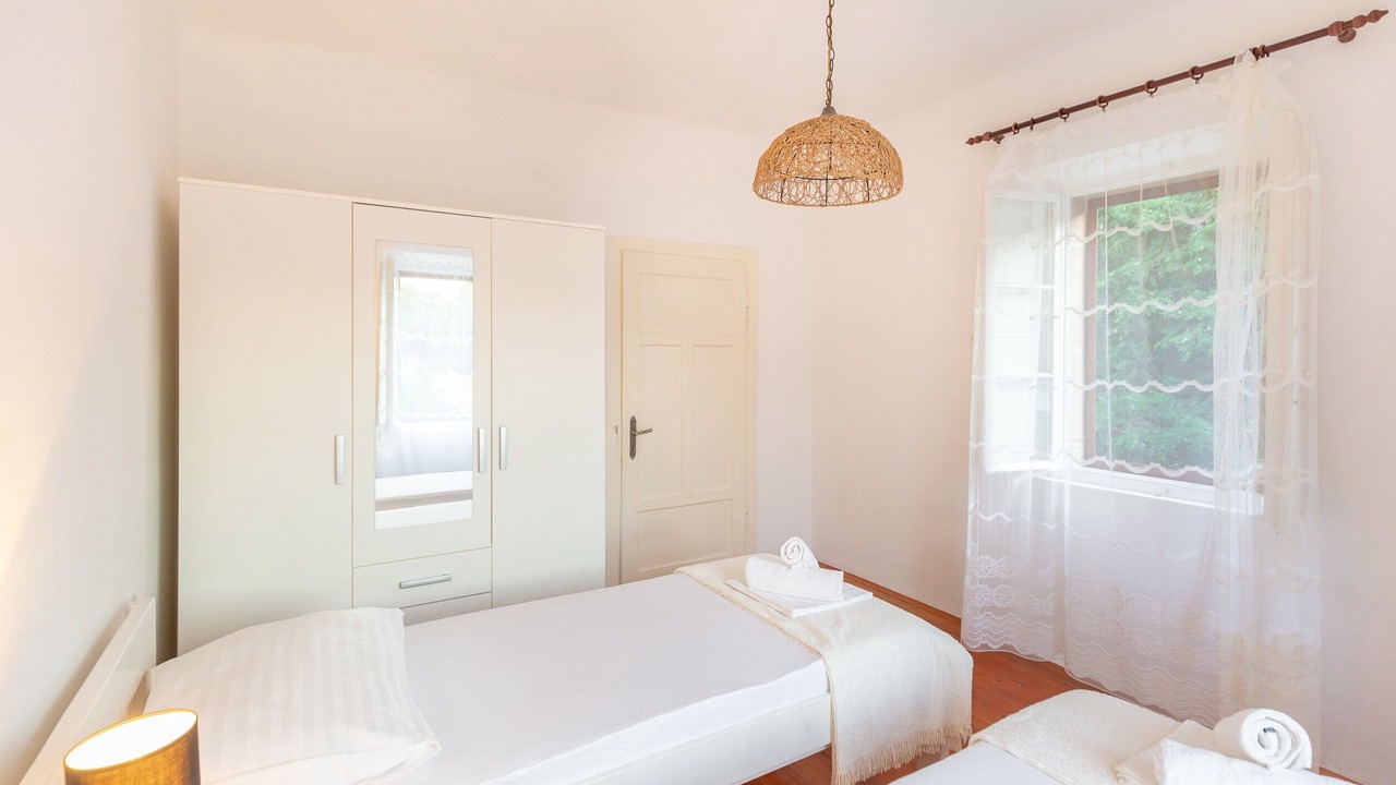 Photo of Bedroom in Popovici