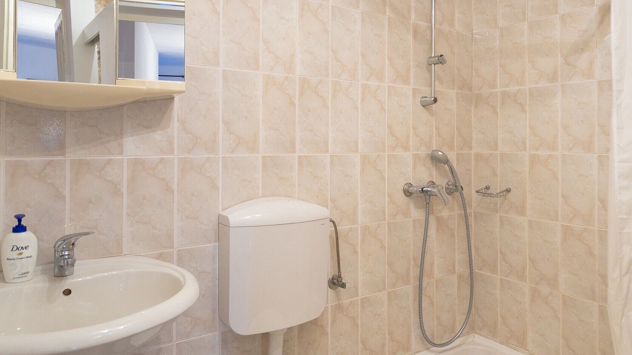 Photo of Bathroom in Popovici