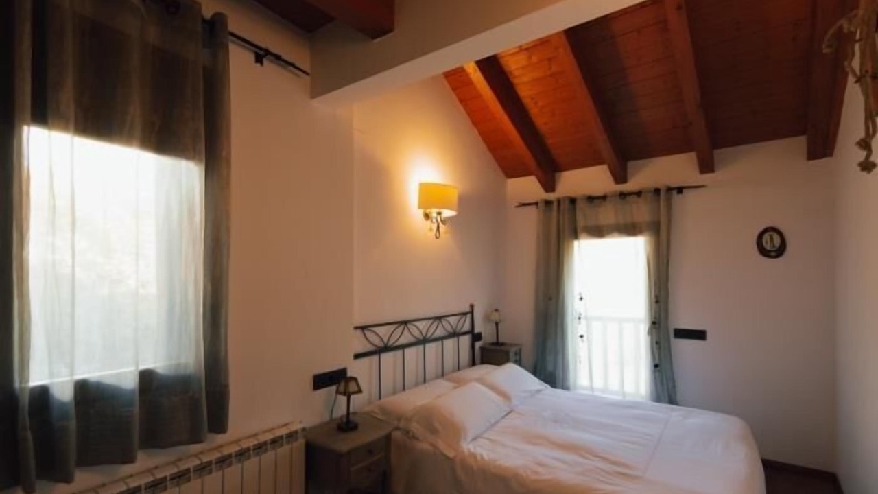Photo of Bedroom in Montardit de Baix