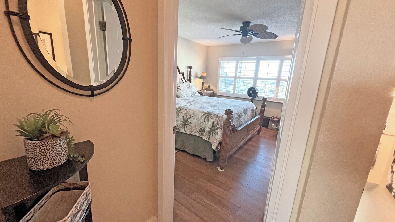 Photo of Bedroom in Crescent Beach