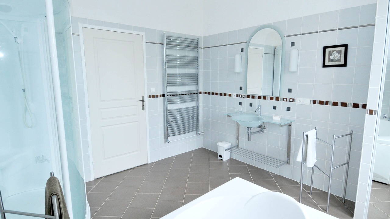 Photo of Bathroom in Chambourg-sur-Indre