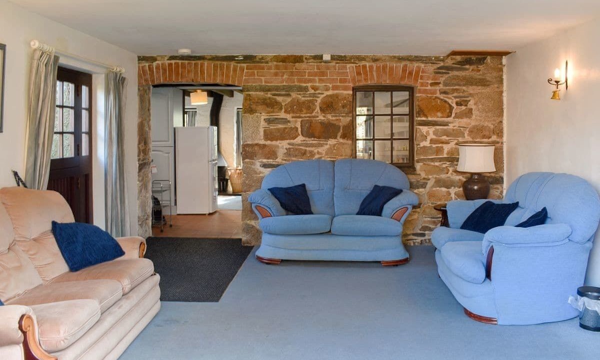 Photo of Others in Chapel Amble