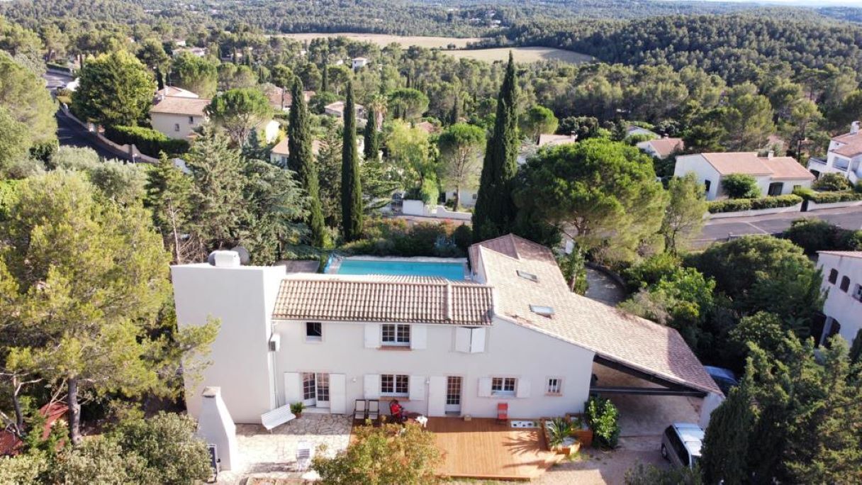 Photo of Outdoor in La Colline