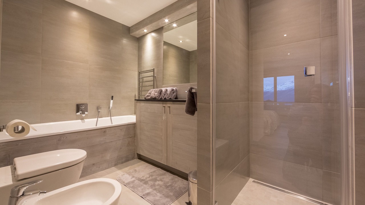 Photo of Bathroom in Saint-Pierre-de-Clages