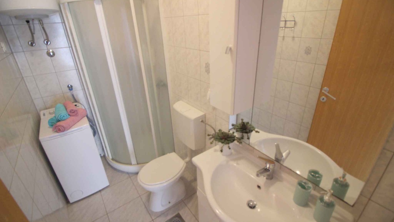 Photo of Bathroom in Porec
