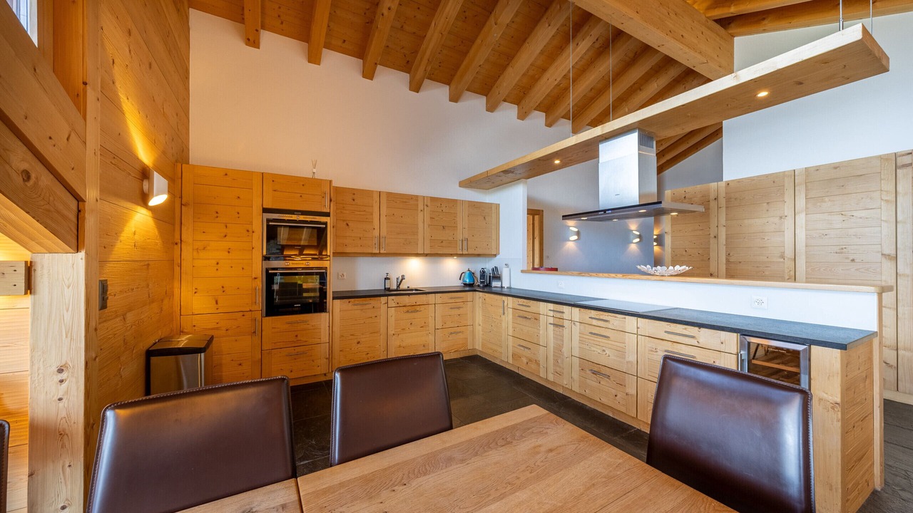 Photo of Kitchen in Saint-Pierre-de-Clages