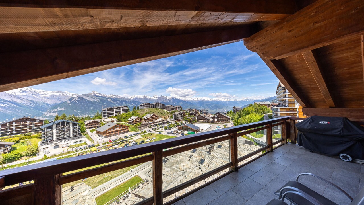 Photo of Outdoor in Saint-Pierre-de-Clages
