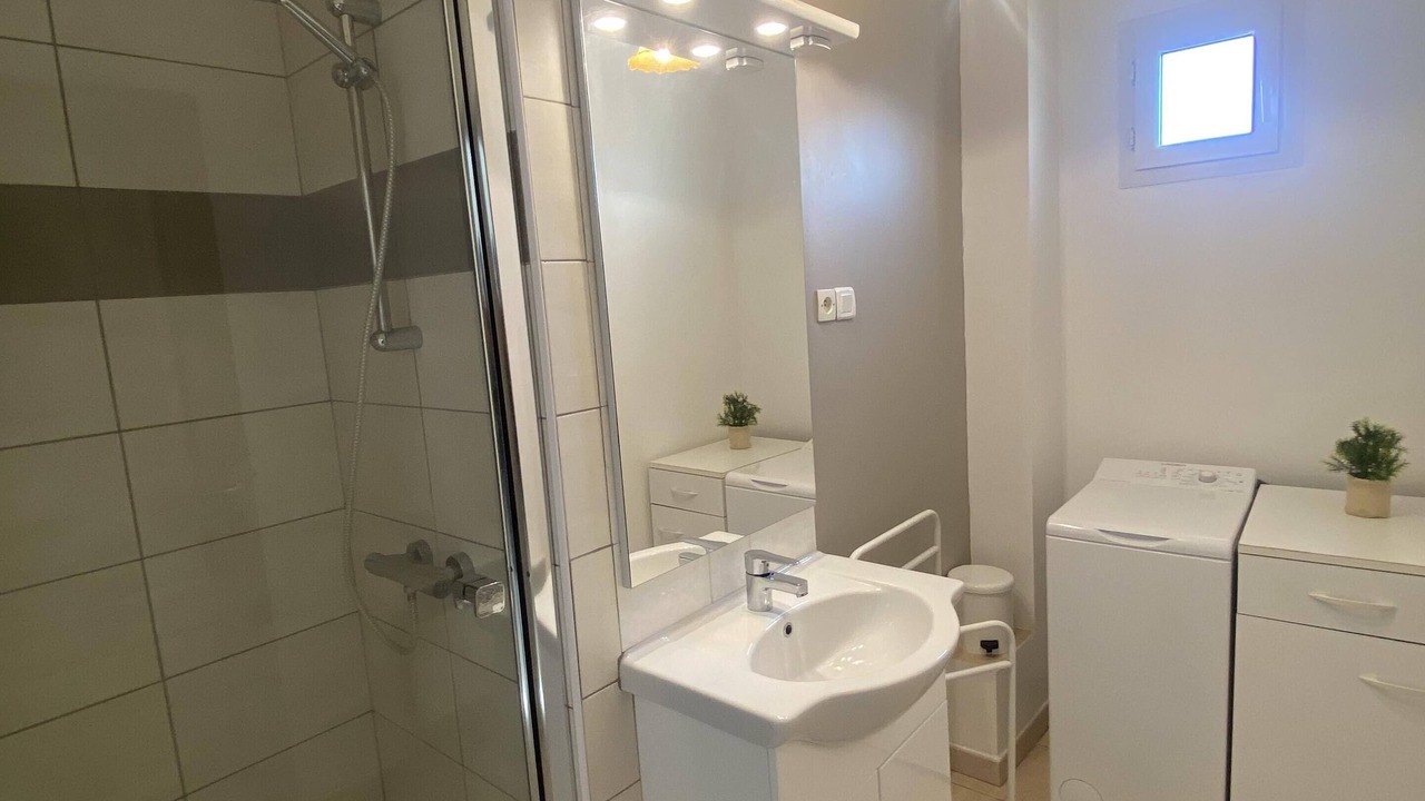 Photo of Bathroom in Balazuc