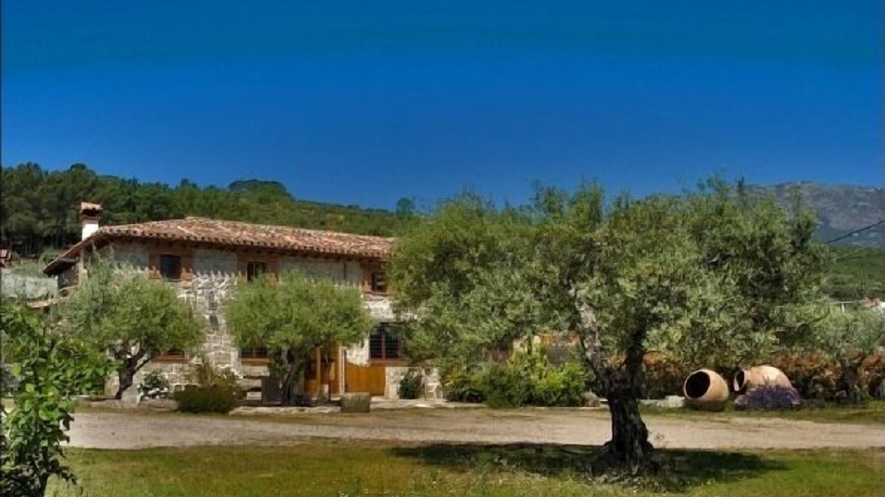 Photo of Outdoor in Mombeltran
